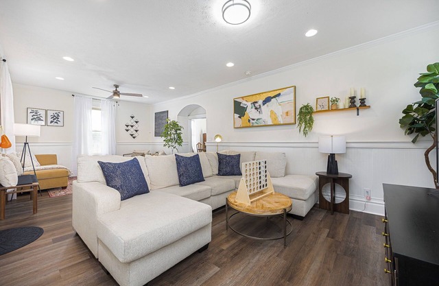 Spacious 6BD 1.5BA Home Near CMH, Downtown, OSU