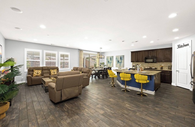 Spacious 6BD3BA One- Floor villa WiFi Riverside 10Beds 4TVS BBQ