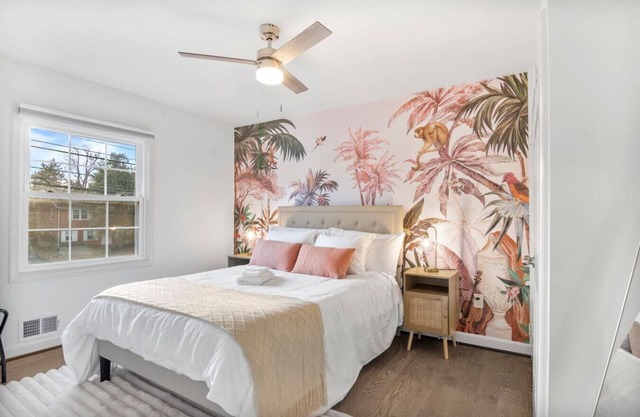 Spacious 8 beds LUX convenient Home close to DC