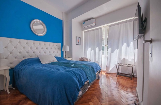 Spacious and confy 1 Bdrm @ Botanic Garden - PalermonQueen Bed ideal for couples