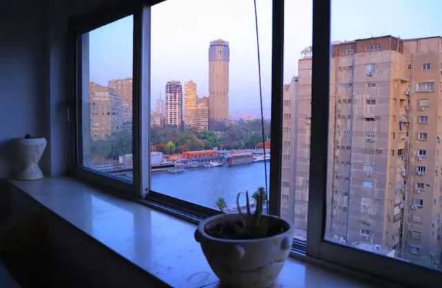 Spacious Apartment Overlooking the Holy Nile