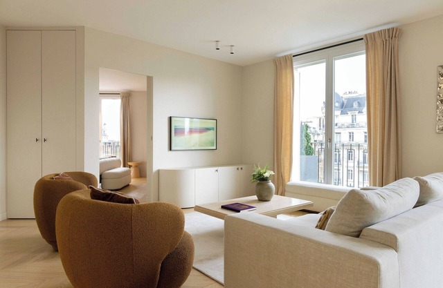 Spacious apartment - 3BR/8P - Eiffel Tower