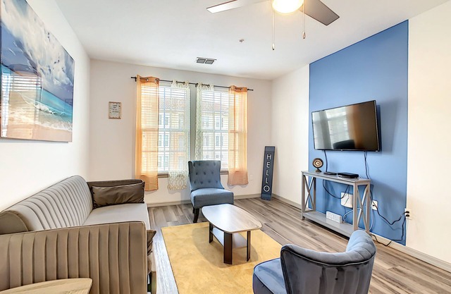 Spacious Apartment near Disney
