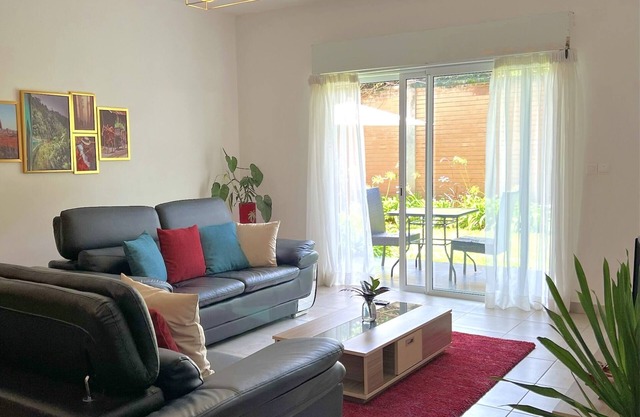 Spacious Apartment With Private Garden, Quiet and Secure