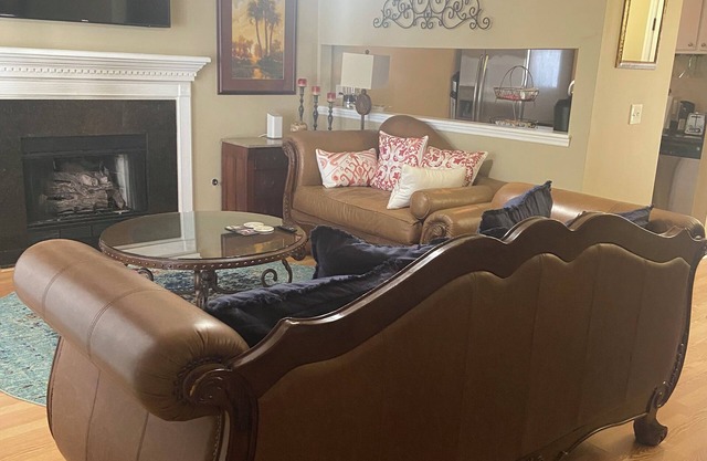 Spacious area- Private 2 brs, 2 baths