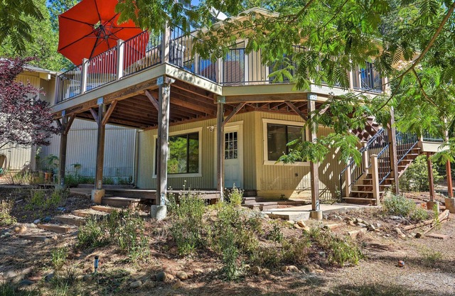 Spacious Camino Home Near Wineries & Orchards