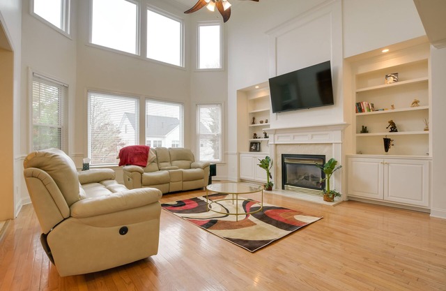 Spacious Cary Home 21 Mi to Downtown Raleigh!