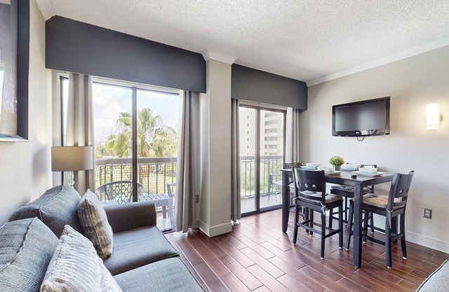 Spacious Condo with a Kitchenette, AC, Pools, Tennis, & Gym