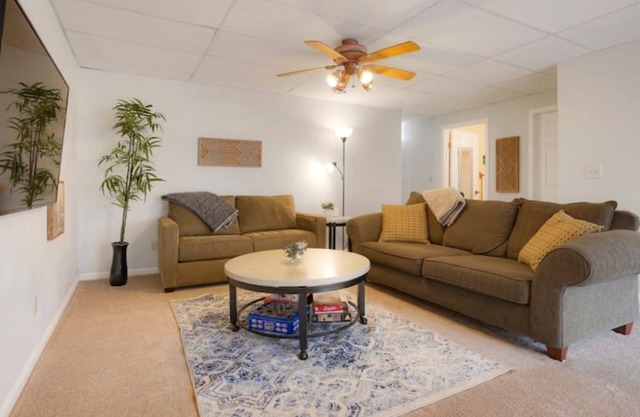 Spacious Duplex in Peaceful & Convenient Location