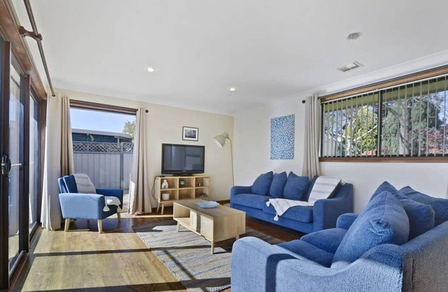 Spacious Family Home - Leafy Suburb & Pets Allowed