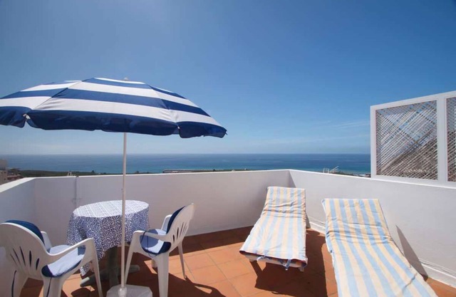 Spacious holiday home with two roof terraces in the sunniest place of the island