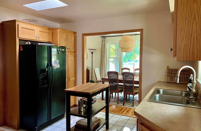 Spacious Home Near Parks and North Loop MPLS