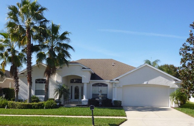 Spacious Modern 3 Bed Villa-Fenced Private Pool & Garden