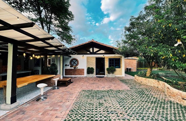 Spacious modern cabin Chía - Barbecues/Dinners/Wifi