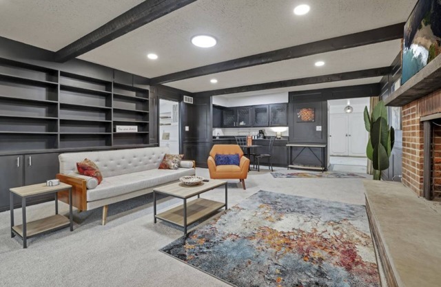 Spacious, Modern, Healing Home in Columbus