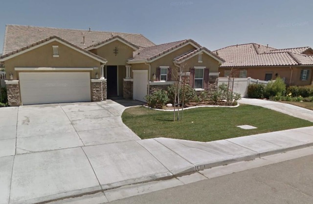 Spacious Mountain Home in the City Limits