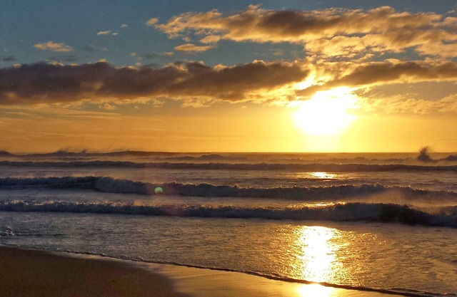 Spacious Ocean Front Beach House on Beautiful Monterey Bay