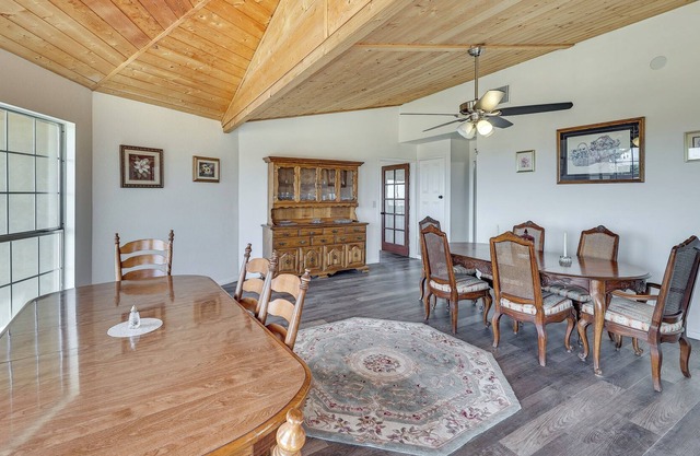 Spacious Perris Rental Home ~ 7 Mi to Canyon Lake!