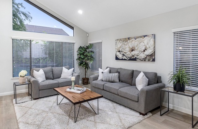 Spacious & Private 4 Bed Home in Northwood, Irvine