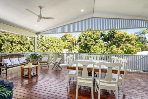 Spacious Queenslander Retreat