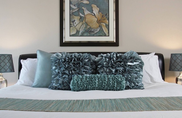 Spacious, Renovated & Conveniently Located! Fully Furnished Three Bedroom
