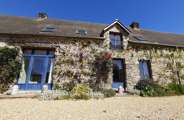 Spacious rural gite near Malestroit, Brittany - sleeps 6