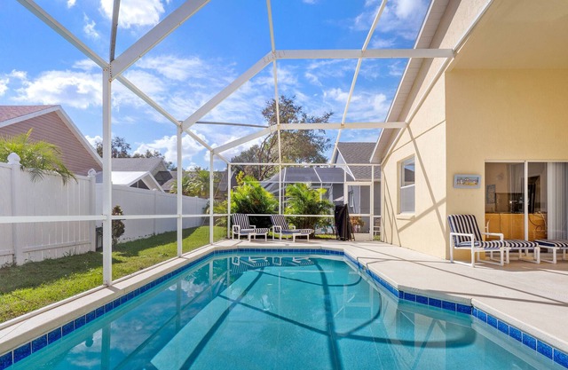 Spacious Single Family 4BR up to 8 people BC217