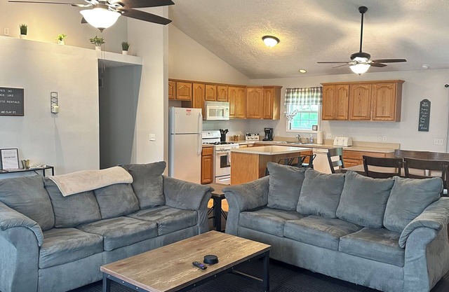 Spacious- SPIRE, GOTL, Wine Country, Beach