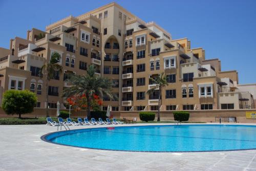 Spacious Studio Retreat in Bab Al Bahr