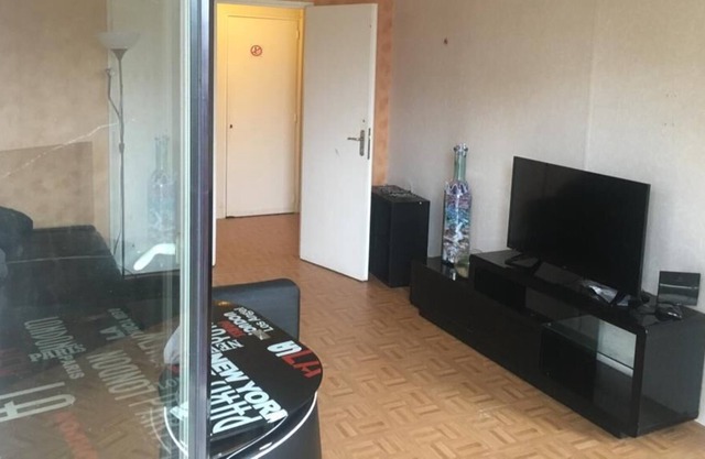 Spacious T4 3 bedrooms living room bathroom kitchen