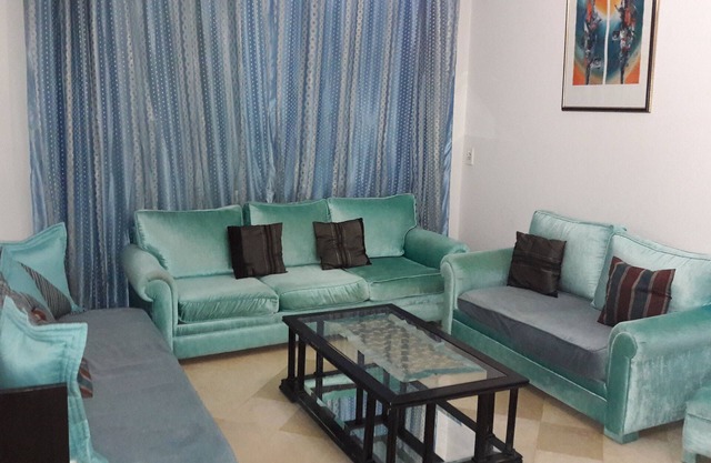 Spacious very modern apartment richly furnished