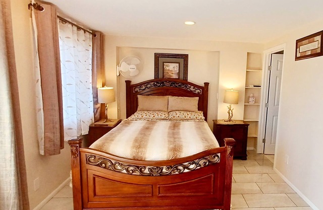 Spacious Waialua studio