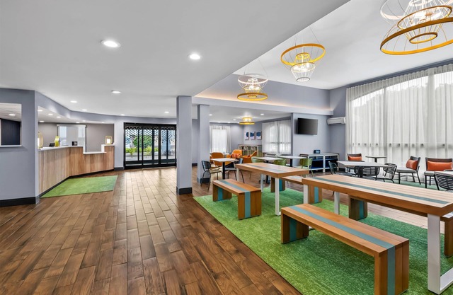 Spark by Hilton Spring Lake Fayetteville