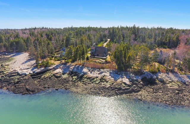 Sparkling and spacious coastal haven with ocean views near Acadia National Park!