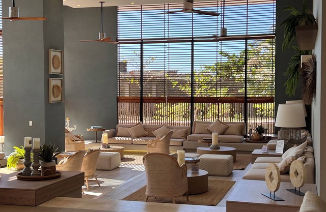 Spectacular Apartment on the Beach with Ocean View