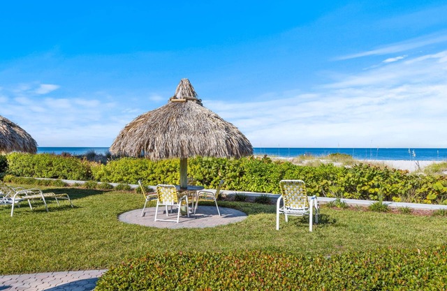 Spectacular Clearwater Beach Condo!