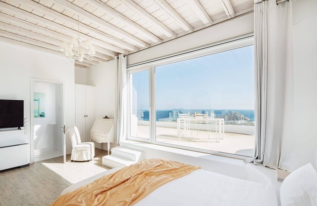 Spectacular Kalafatis Villa | 14 Bedrooms | Villa Vibhu | Private Jacuzzis