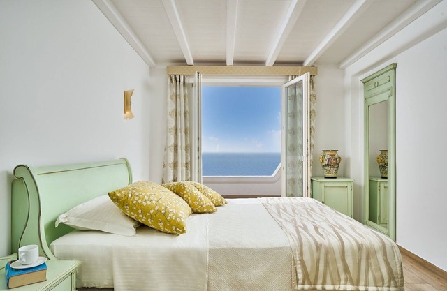 Spectacular Mykonos Suite | Villa Luxor | 5 Bedrooms | Private Pool and Outdoor.