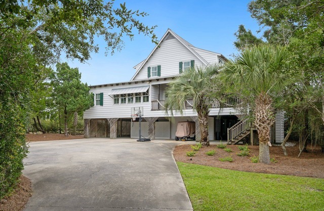 Spectacular Oceanfront Living with an Inviting Kitchen Perfect for Entertaining Kitchens Beach House