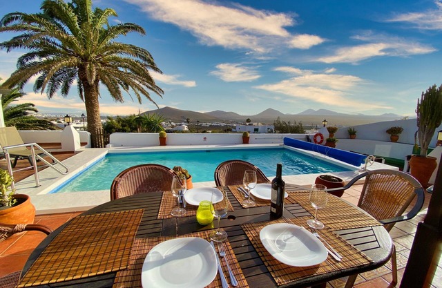 Spectacular rental home - Ocean and mountain view. Heated pool. Sleeps 6