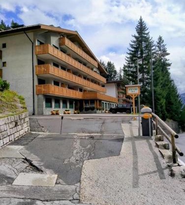 SPINALE HOUSE a 150 mt dalle piste "CIPAT O22247-AT-O11471"