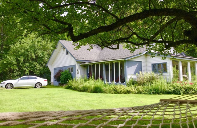 Sprawling, Dream Farmhouse on 5 Scenic Acres near to Mount Snow, Lake & Town