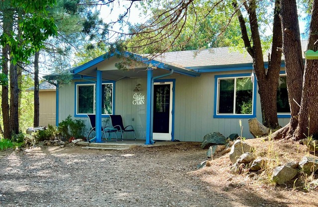 Squirrels Run - Prescott Cabin Rentals