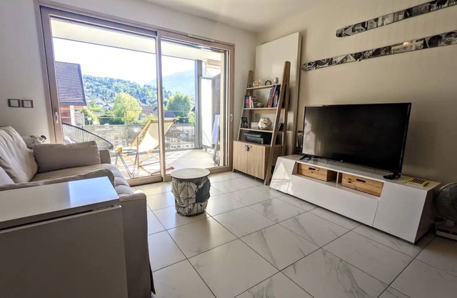 ST-JORIOZ centre, appartement avec terrasse , 4PERS