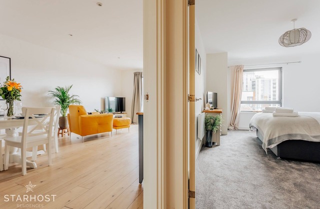 Starhost Residences Large Stylish 1 Bedroom Apartment in Ocean Village