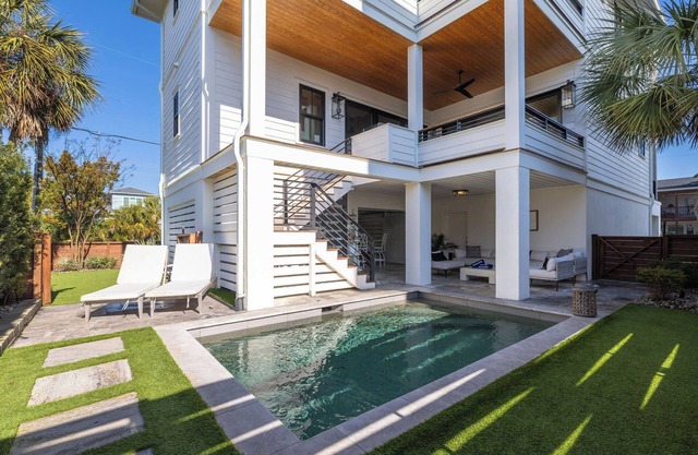 Stay @ Beach Babe on the Isle of Palms