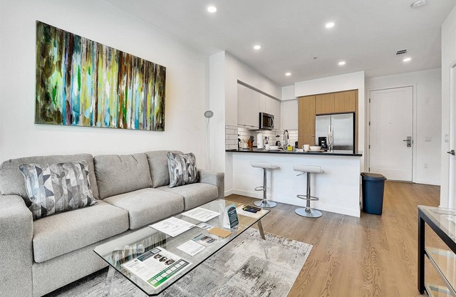 Stay nr Target & Best Buy | Mission Valley 1BR w/Pet walk