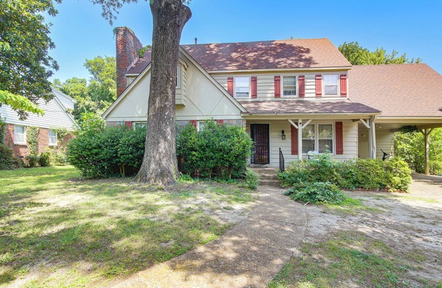 Stay & Play in Memphis: Family Home w/Yard!