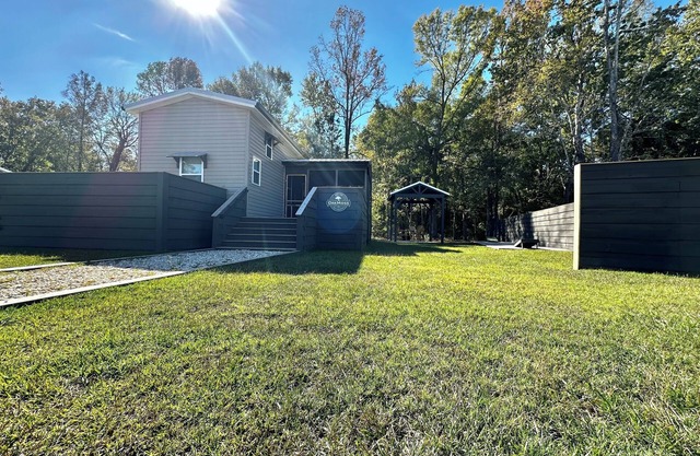 Stay Small at Lake Waccamaw 2