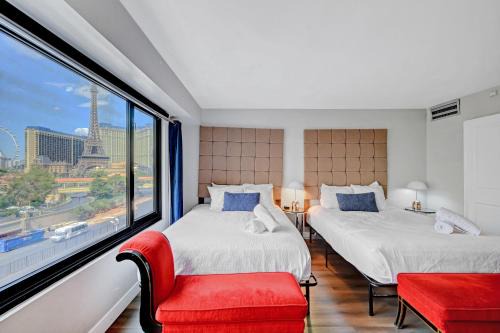 Stay Together in Style - 1 Bedroom Apartment with View 656